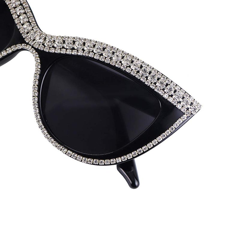 FUPRECIOUS Cat Eye النظارات الشمسية بإطار من البلاستيك الأسود والكريستال بأحجار الراين - Image 4